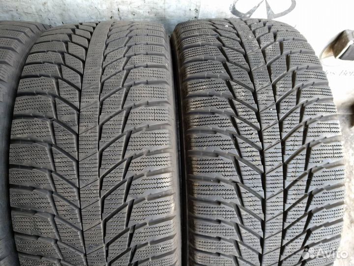 Triangle PL01 235/45 R17 97R