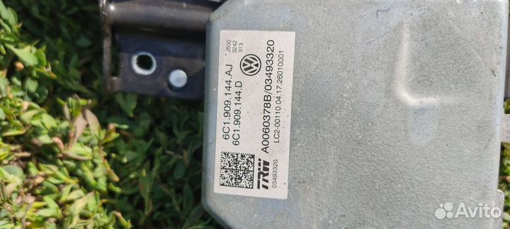 Электроусилитель эур на Шкода Рапид 2017 год