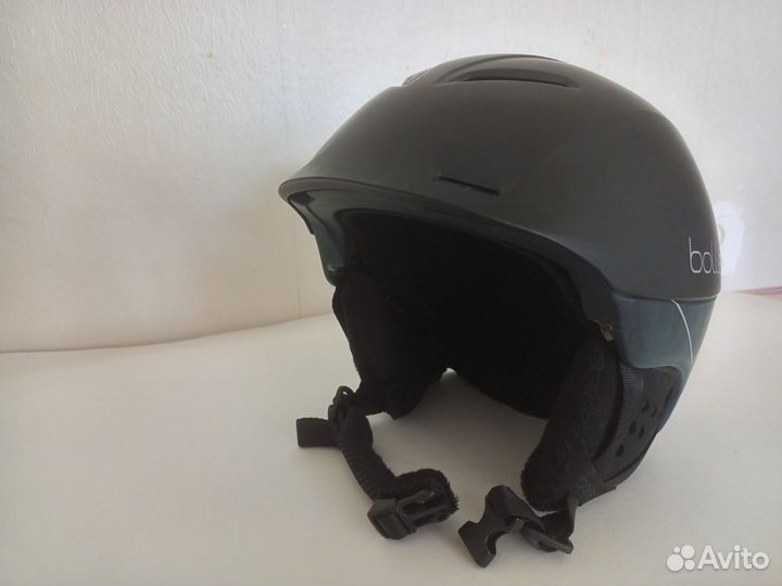 Шлем горнолыжный