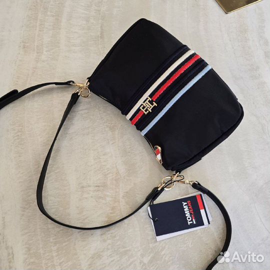 Сумка Tommy Hilfiger женская