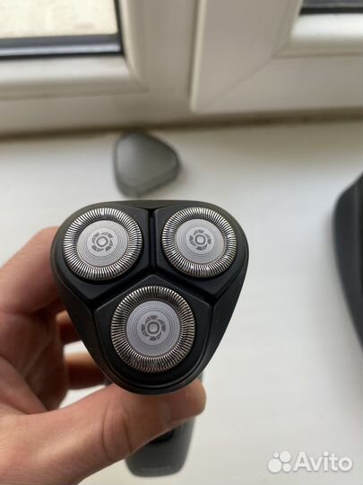 Бритва электрическая philips