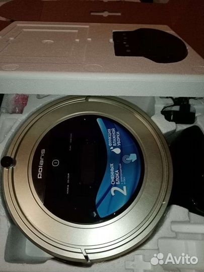 Робот пылесос polaris