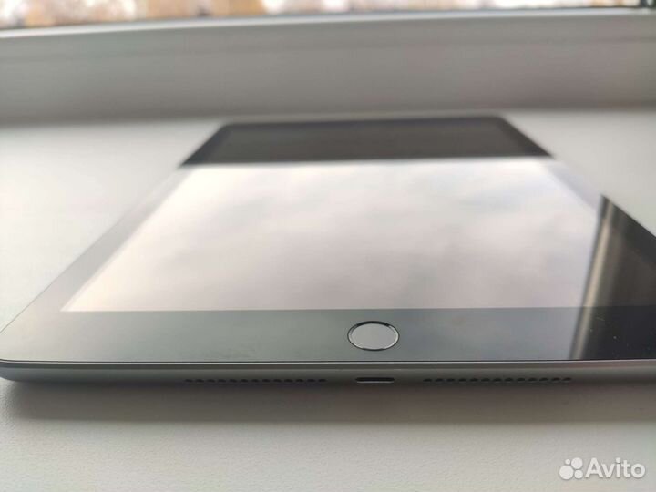 iPad 2018 32gb 6th gen