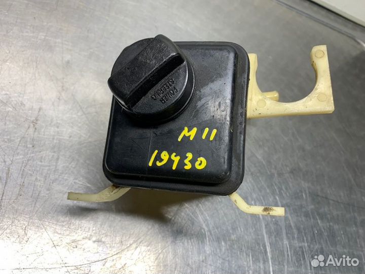 Бачок гидроусилителя Chery M11 SQR481F 2010