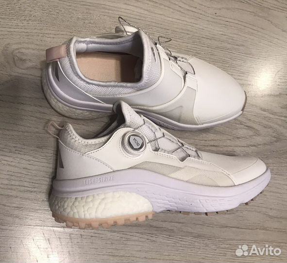 Новые кроссовки Adidas Оригинал 42