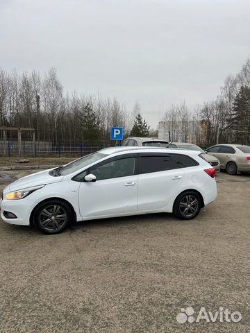 Kia Ceed 1.6 AT, 2013, 297 000 км