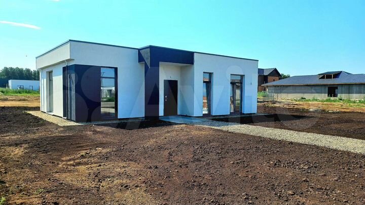 Коттедж 96 м² на участке 10 сот.