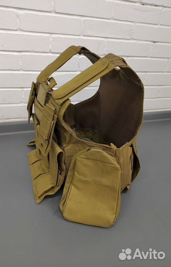 Тактический жилет