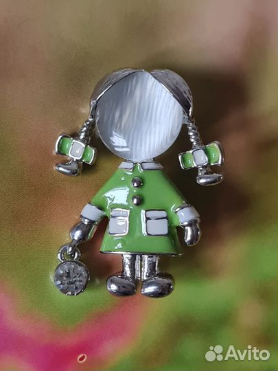 Брошь. Новая