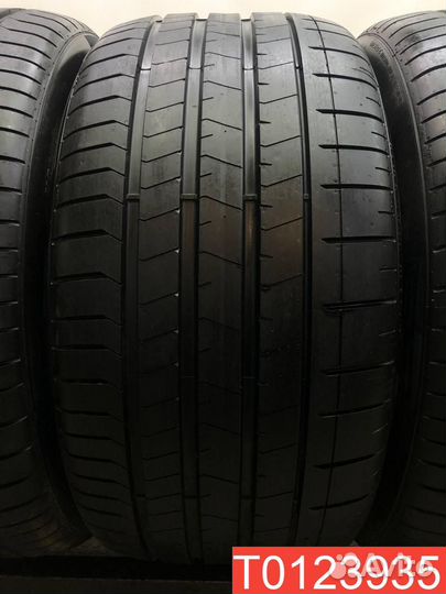 Pirelli P Zero PZ4 295/40 R19 и 265/45 R19 108Y