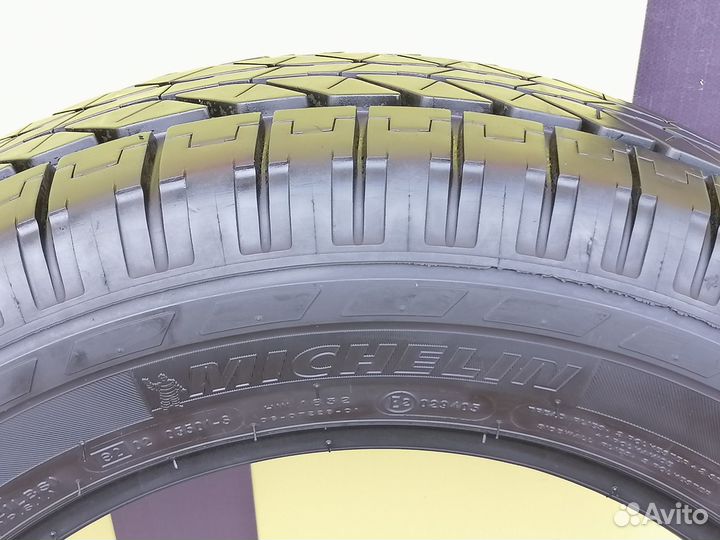 Michelin 4x4 Synchrone 215/60 R16