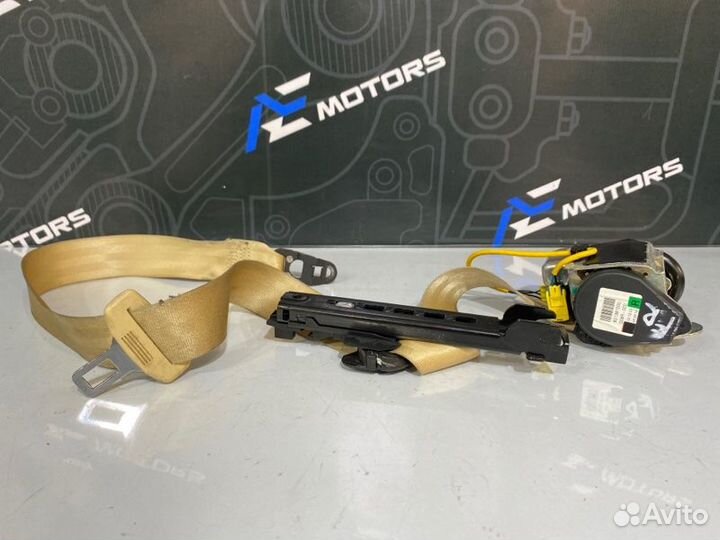 Ремень безопасности передний правый Volkswagen