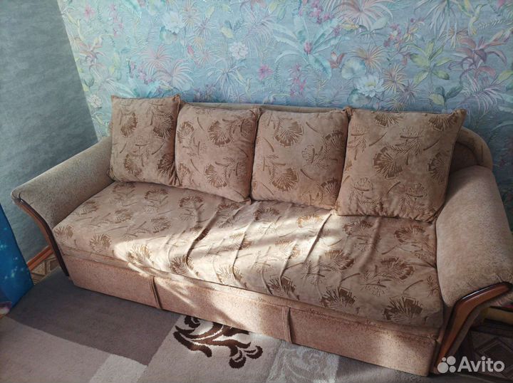 Диван б/у.Торг.Самовывоз