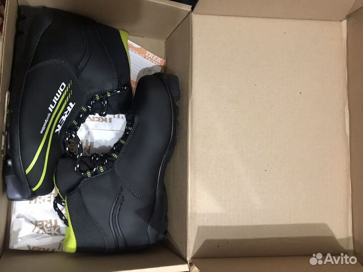 Лыжные палки,лыжи 185см,ботинки 39р