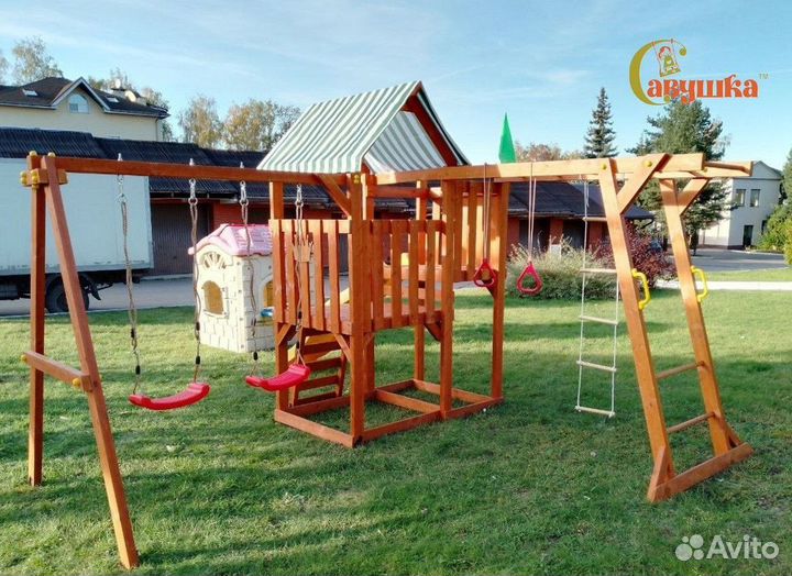 Детские уличные площадки домики горка качели