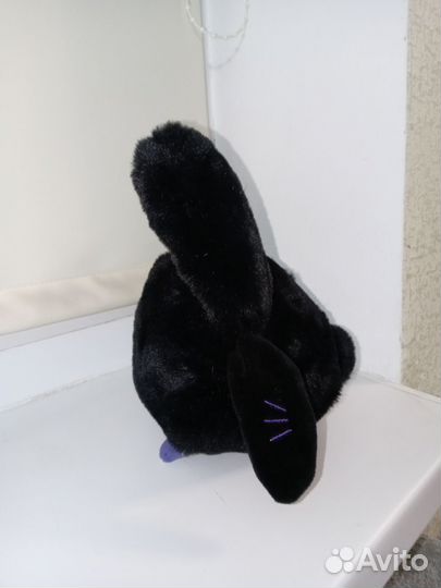 Игрушка летучая мышь круглая