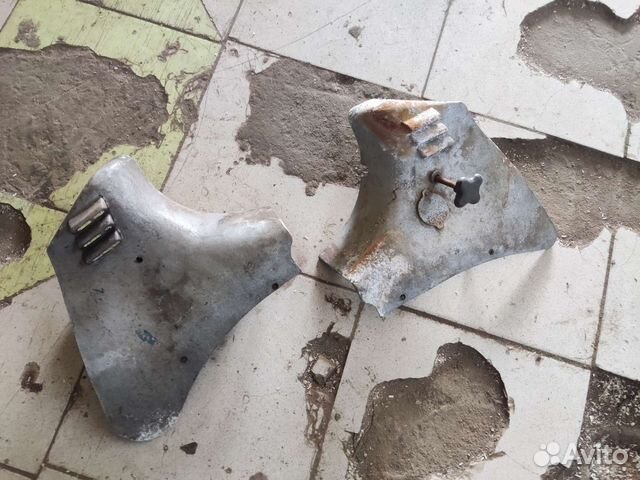 Крышки карбюраторов Иж-Юк Юпитер 1