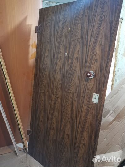 Железная дверь бу