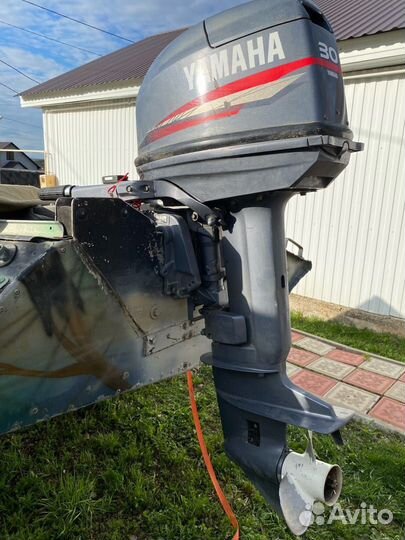 Продам лодку с мотором