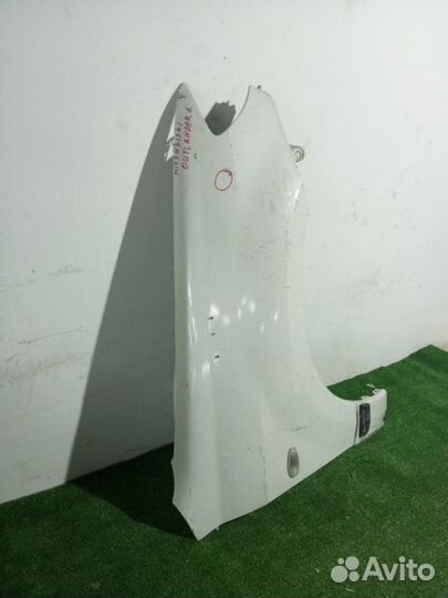 Крыло переднее правое Mitsubishi Outlander CU