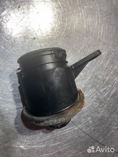 Демпфер Mercedes C-Class W203 OM646 2.2 CDI 2003