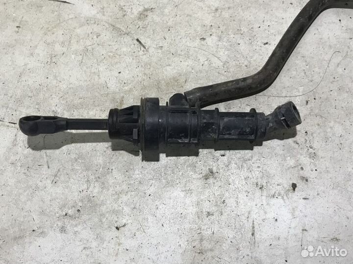 Цилиндр сцепления главный Mitsubishi ASX