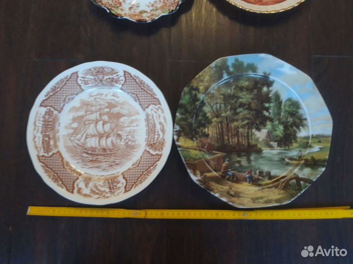 Набор тарелок,вертеп,Англия Винтаж