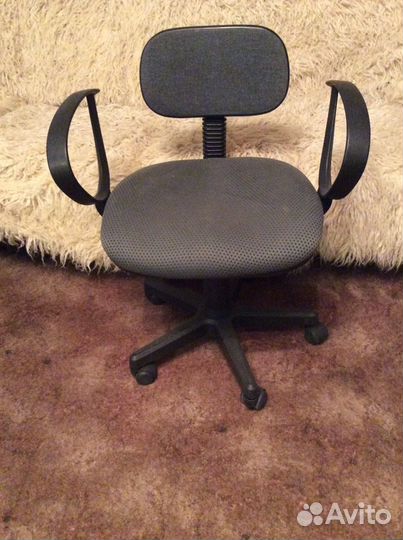 Компьютерное кресло