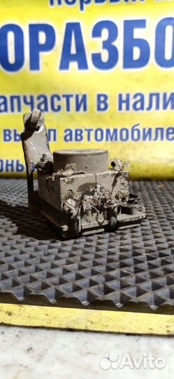 Блок управления ABS Renault Logan