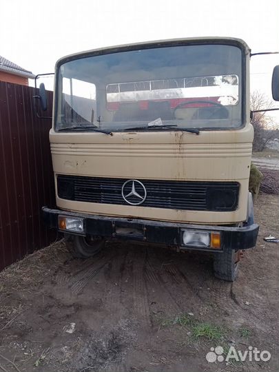 Mercedes-Benz 809, 1978