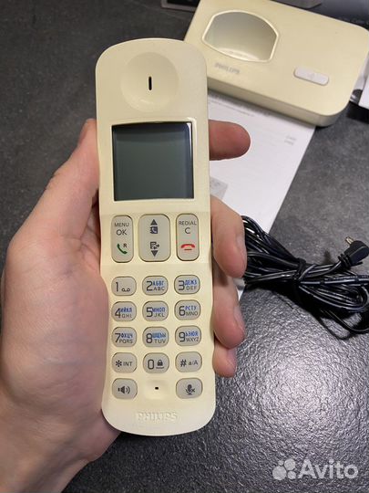 Стационарный телефон Philips D400