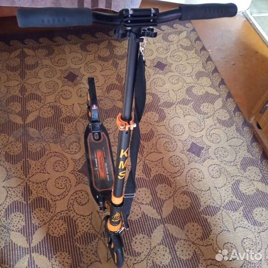 Самокат взрослый с большими колесами