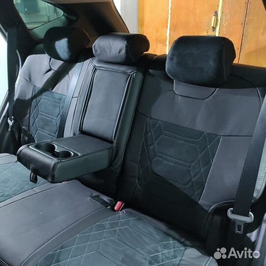 Чехлы Hyundai Tucson 4