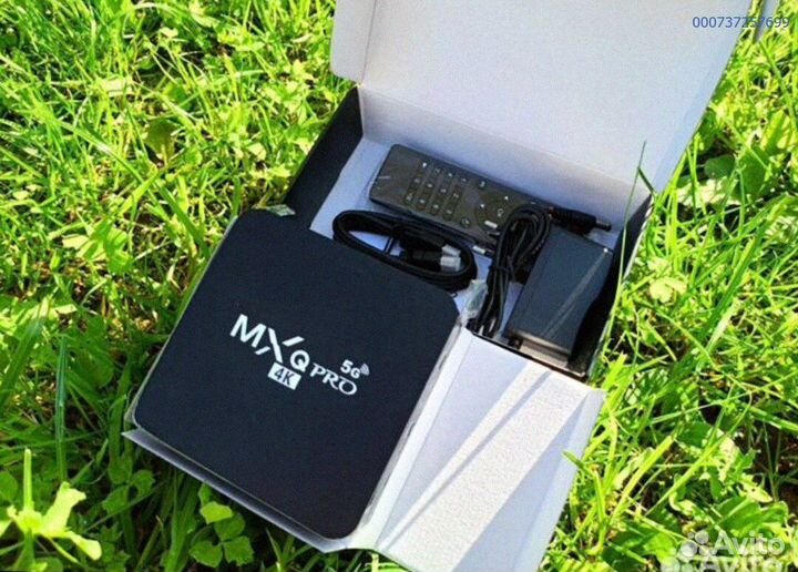 Умная тв приставка 8+128 с 1000 каналами