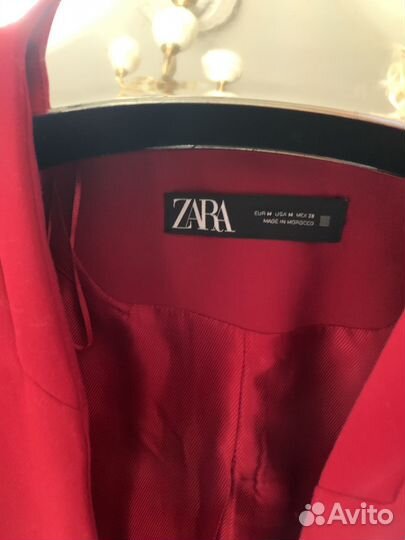 Пиджак женский Zara