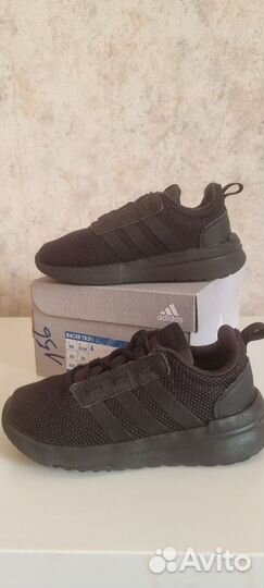 Кроссовки adidas