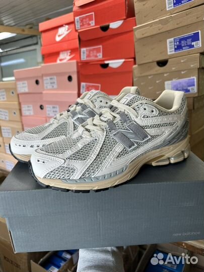 New Balance 1906 R white Оригинал