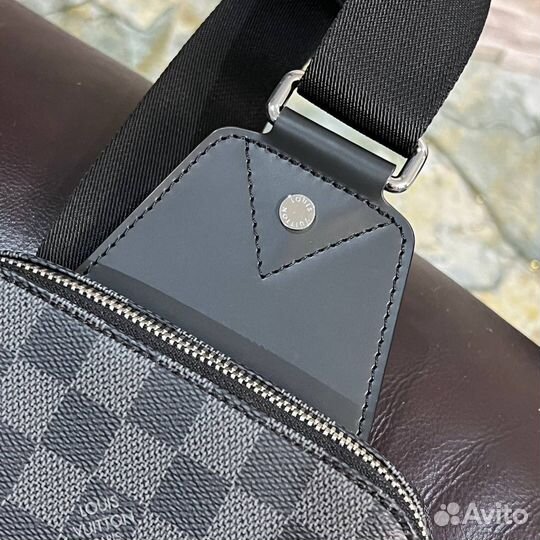 Сумка Louis Vuitton Avenue Sling