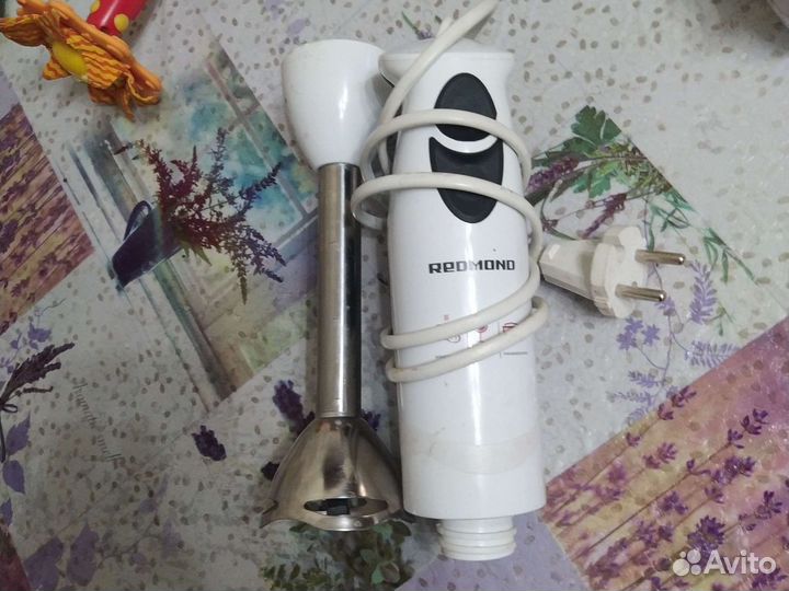 Блендер Redmond Rhb 2910 (не работает)