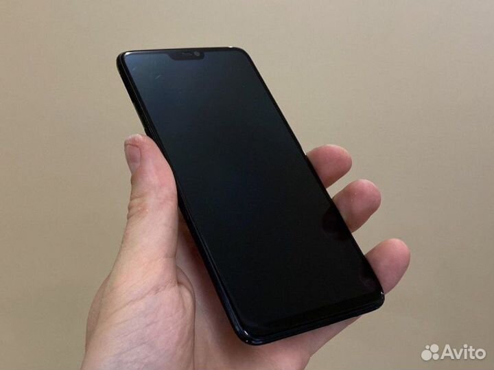 Смартфон OnePlus 6 (по запчастям)