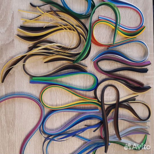 Бумага для квиллинга и инструмент