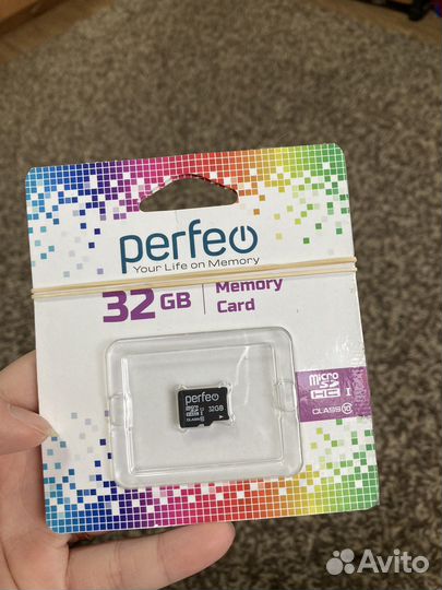 Карта памяти MicroSD