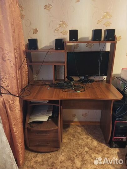 Компьютерный стол бу