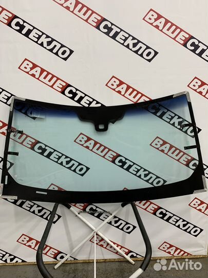 Лобовое стекло Land Rover Discovery 3 Замена 1ч