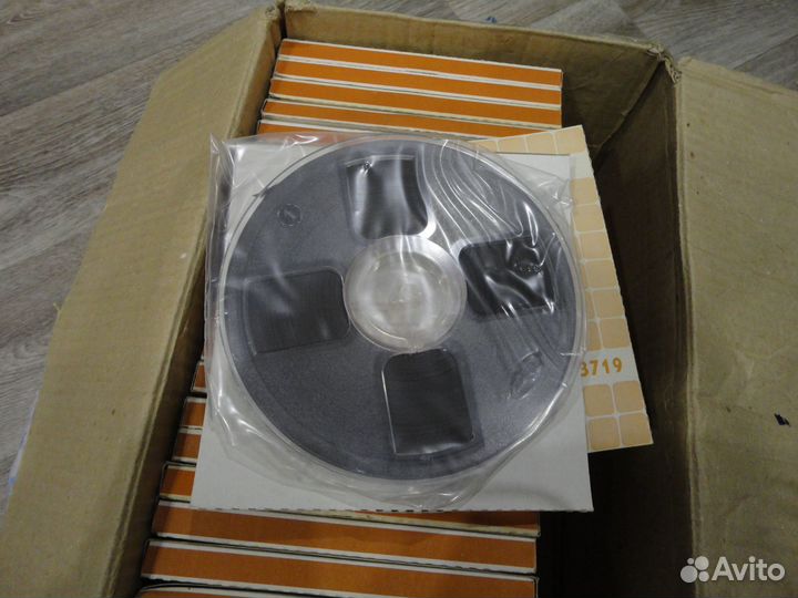 Катушки Славич Б-3719 550м. (Новые)