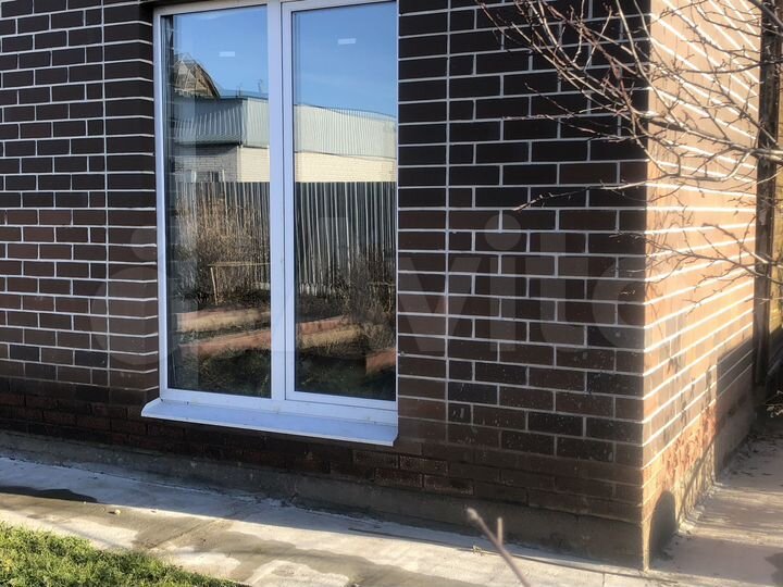 Коттедж 260 м² на участке 7,5 сот.