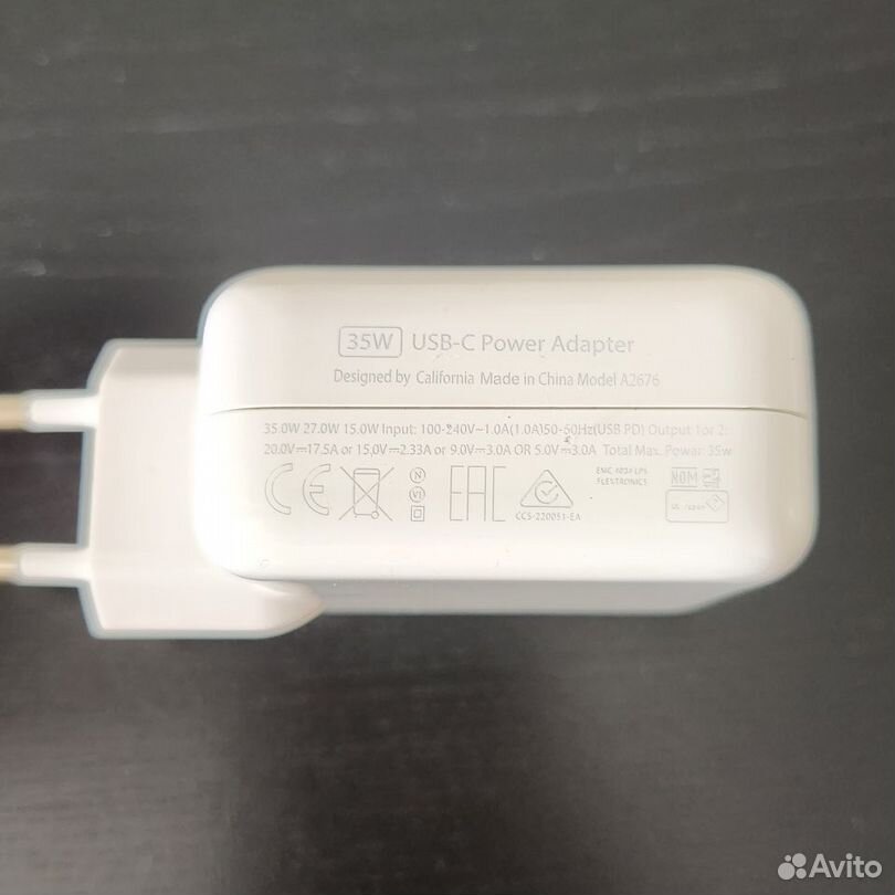 Сетевое зарядное устройство Apple 35W