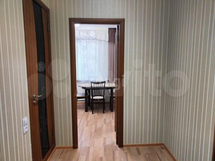 2-к. квартира, 51 м², 8/10 эт.