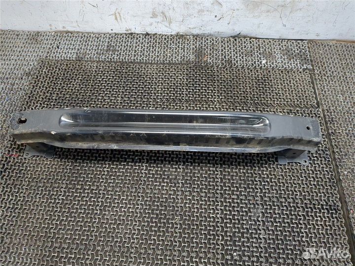 Усилитель бампера Volkswagen Jetta 6, 2012