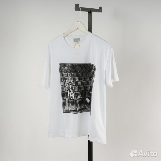 Футболка CavEmpt